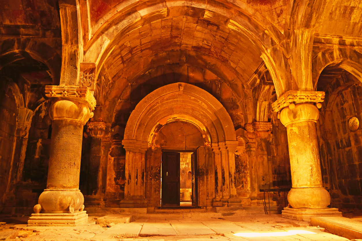 TBILISI – SADAKHLO – SANAHIN – HAGHPAT – EREVÁN (D/A/-)